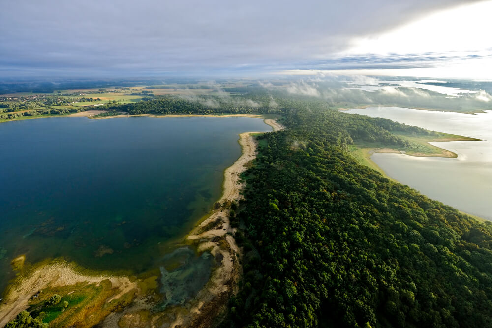 Lacs du parc naturel d'Orient